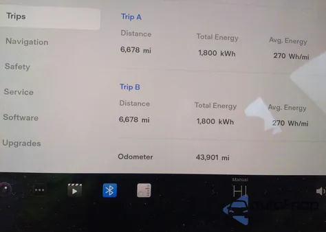 2019 Tesla Model 3 Mid Range/Standard Range/Standard Range Plus/Long Range z USA, uszkodzony, nr VIN 5YJ3E1EA7KF309197